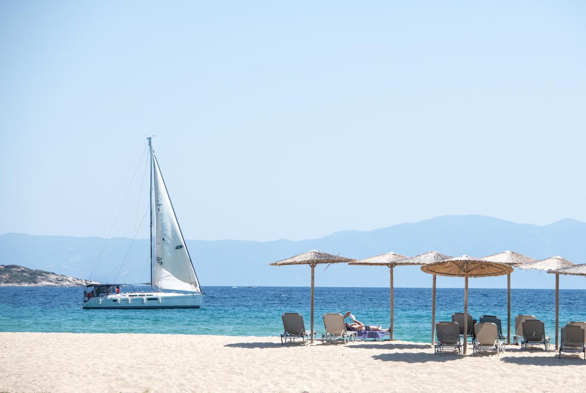 Akasti Slow Living Paralia Sikias Exterior photo