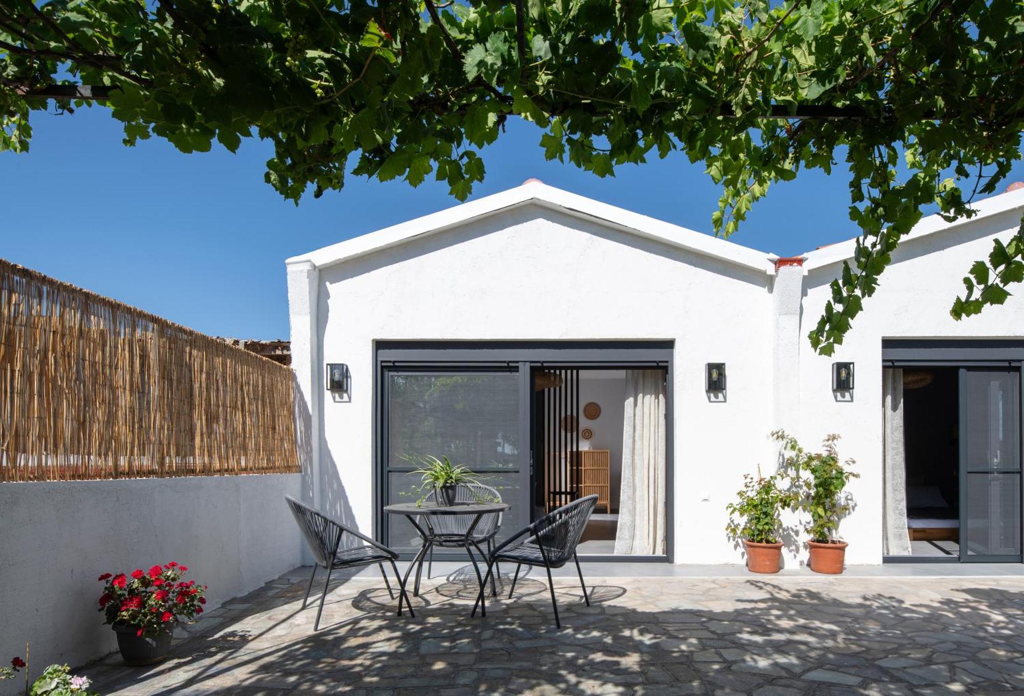 Akasti Slow Living Paralia Sikias Exterior photo